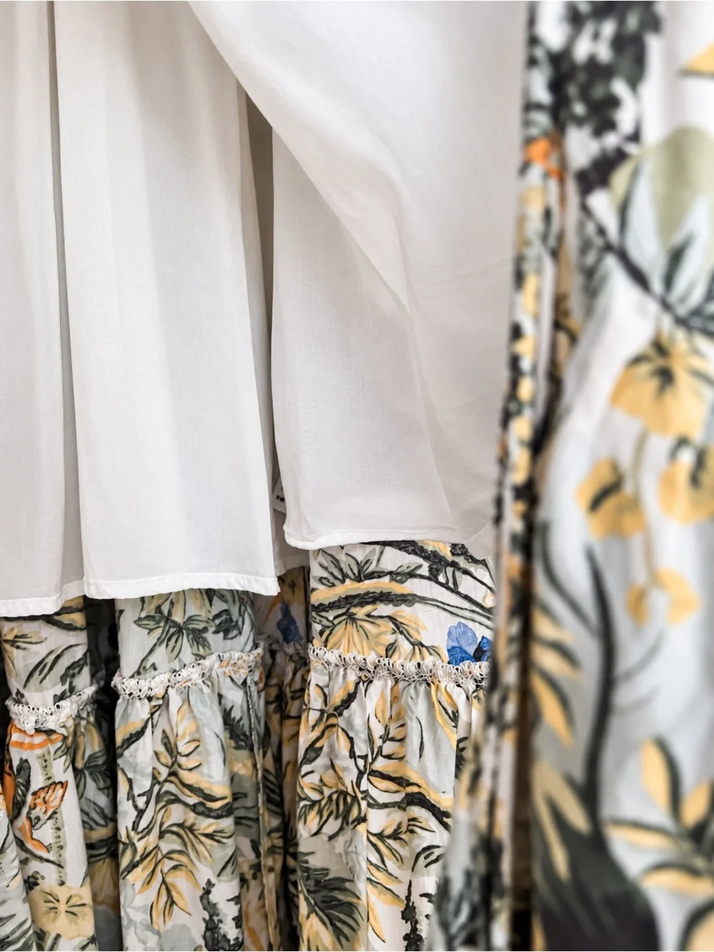 Abercrombie & Fitch XS Tropical Floral Button Front Maxi Dress